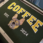 🐾 College with hyper-realistic embroidery 🧵